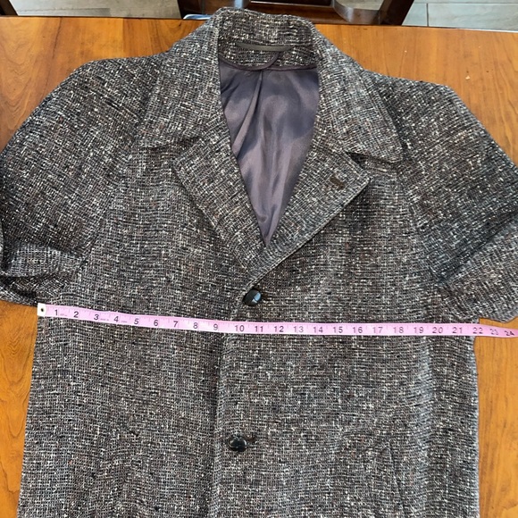 Vintage 1950s Tweed Overcoat by Curlee Clothes - Picture 13 of 16